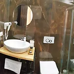 Otel Comfort Fier