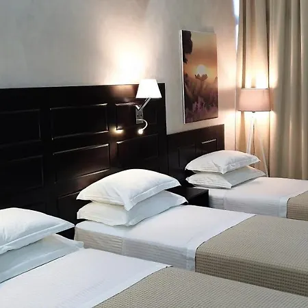 Comfort Hotell 4*