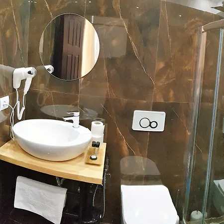 Hotell Comfort Fier