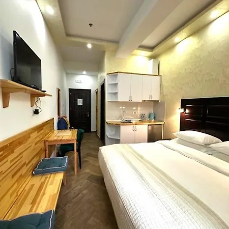 Comfort Hotel 4*