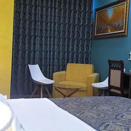 Hotel Comfort 4*